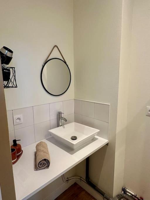 Apartament La Passion - 3 Personnes - Gare - Bcla Le Mans Zewnętrze zdjęcie